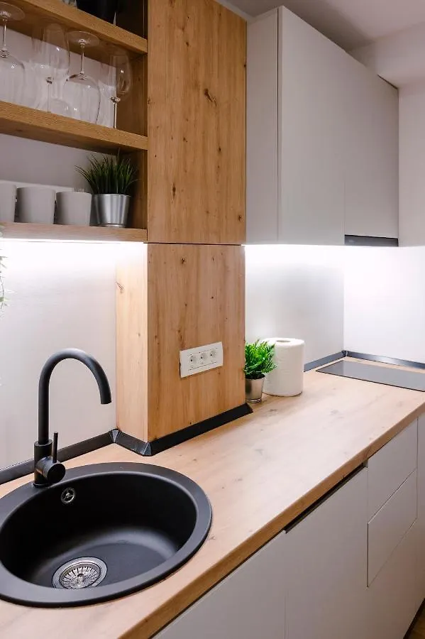 Moon Suite Sevastopol Bucharest Apartment
