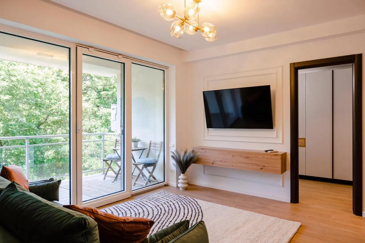 Moon Suite Sevastopol Bucharest Apartment