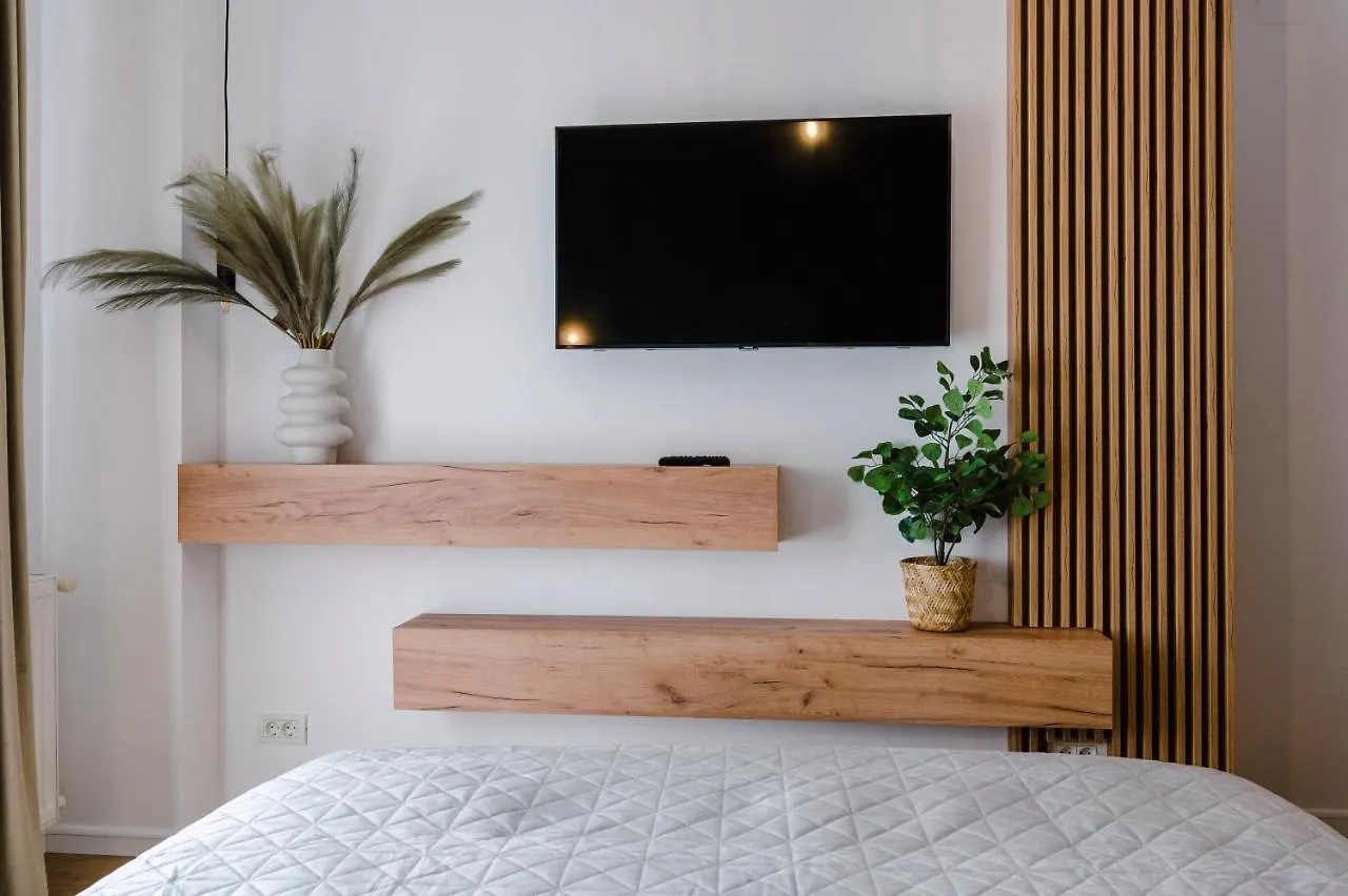 Moon Suite Sevastopol Bucharest Apartment